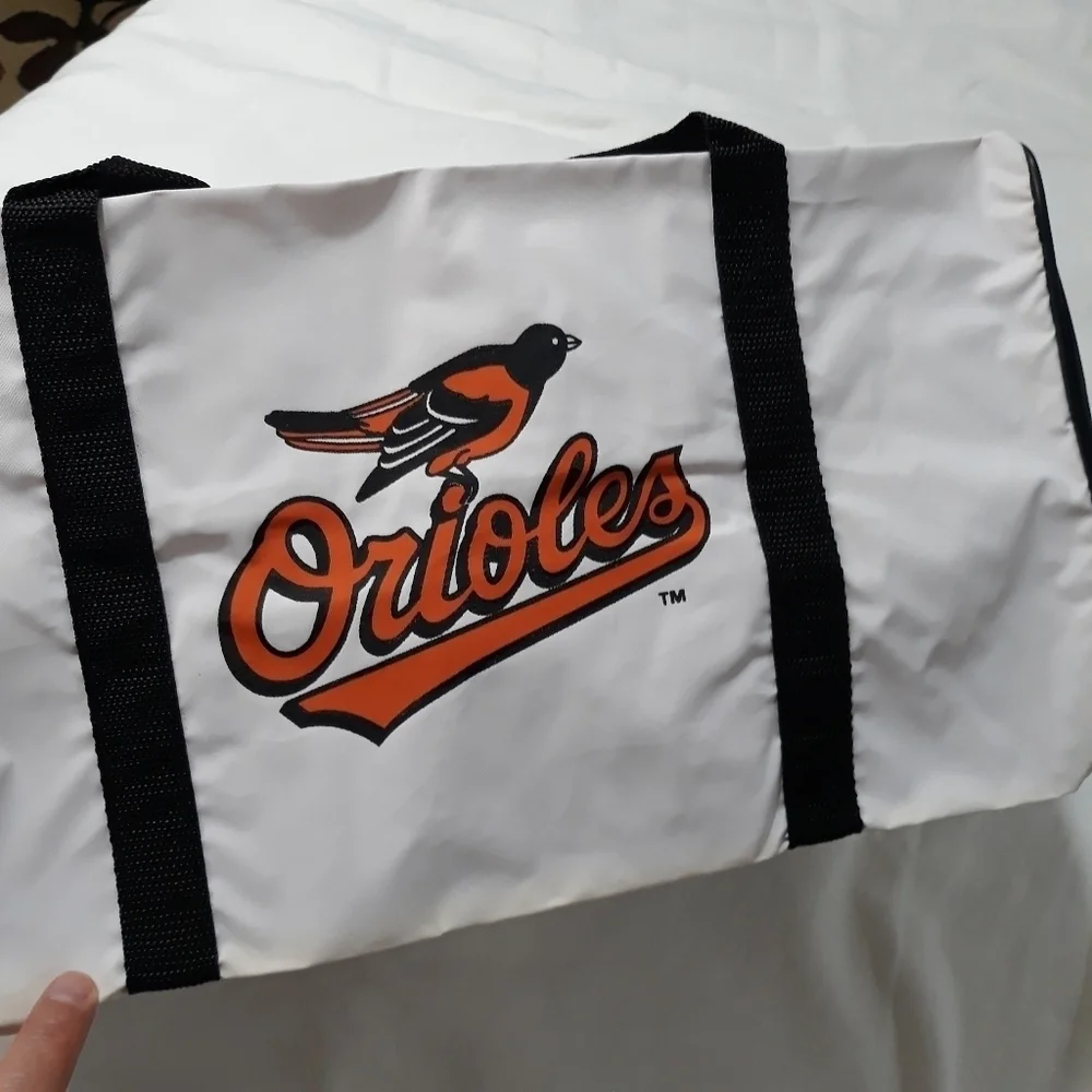 Vintage Baltimore Orioles Early 90's White Zipper Duffle Bag New Made with Vinyl